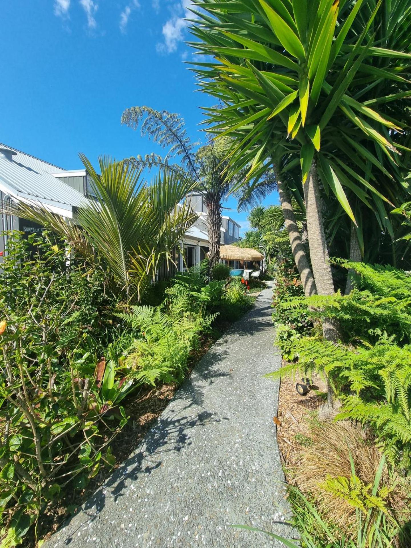 Southpacific Motel Уангамата Экстерьер фото